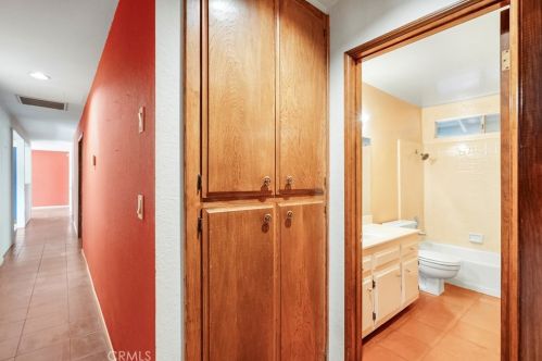 1921 Arroyo Dr, Riverside CA  92506-1610 exterior