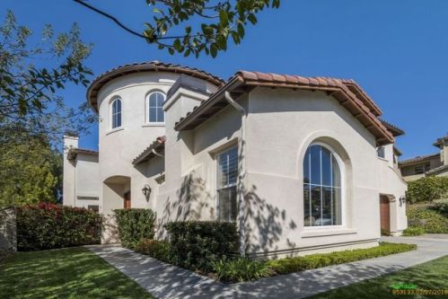 2878 Rancho Cortes, Carlsbad, CA 92009-3033