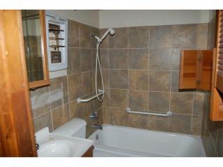 904 Philco Dr, Austin TX  78745-1831 exterior