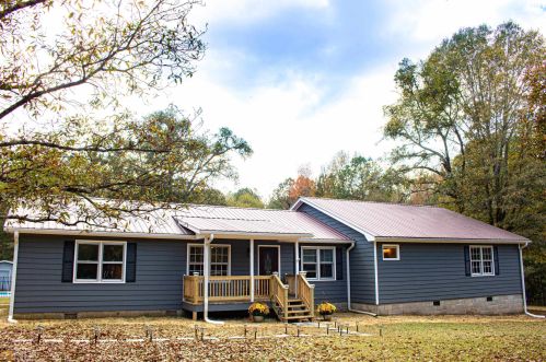 617 Gaulding Rd, Concord, GA 30206-2230