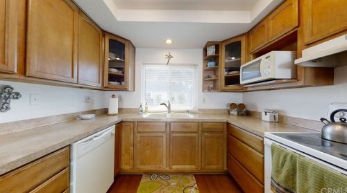 4001 Via Encinas, Cypress CA 90630-3431 exterior