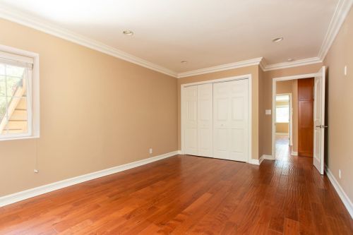 2411 Chevy Chase Dr, Glendale CA  91206-4525 exterior