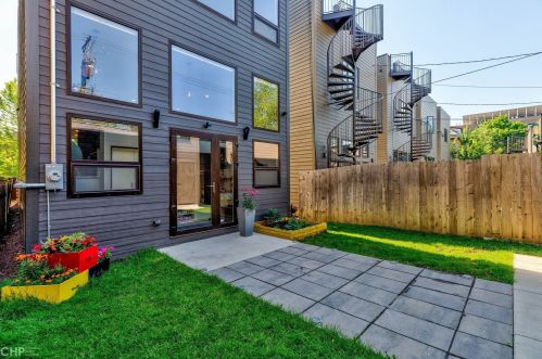 1736 Humboldt Blvd, Chicago IL  60647-5001 exterior