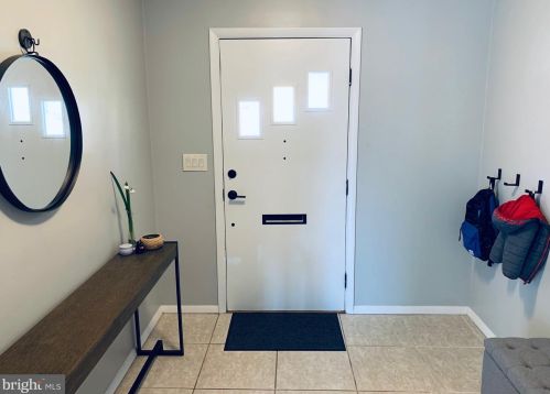 2233 Luzerne Ave, Silver Spring MD 20910-2135 exterior