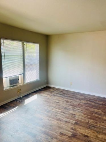 2110 French Ave, Fort Worth TX  76106-6648 exterior