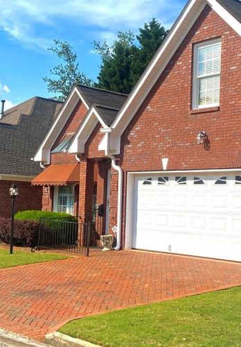 2190 Stockton Walk Ln, Lithonia, GA 30078-2385