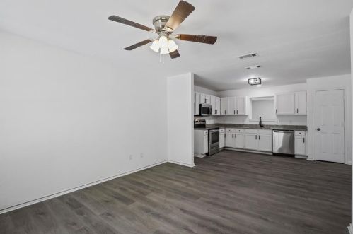 301 Jefferson Ave, Princeton TX 75407-7428 exterior