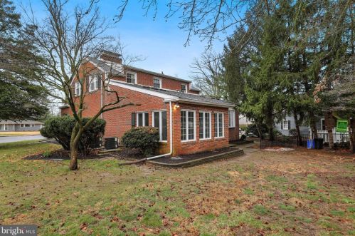 1601 Cedar Ave, Haddon Heights NJ  08035-1503 exterior