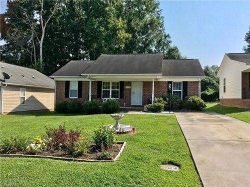 2206 Tillman Ave, Greensboro, NC 27405-6034