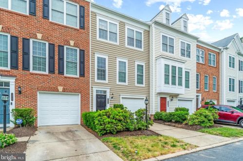 14667 Crossfield Way, Woodbridge, VA 22191-4037