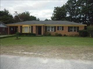 107 Loretha St, Statesboro, GA 30458-5324