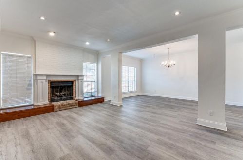 5362 Colony Hill Rd, Fort Worth TX  76112-2819 exterior