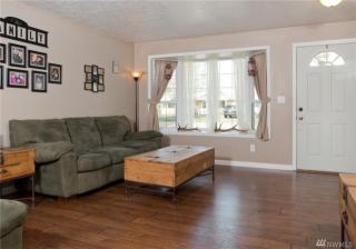 4403 Independence Ln, Longview, WA 98632-5025