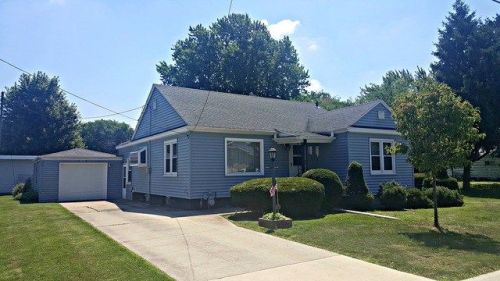 1306 Adams St, Ottawa, IL 61350-4306