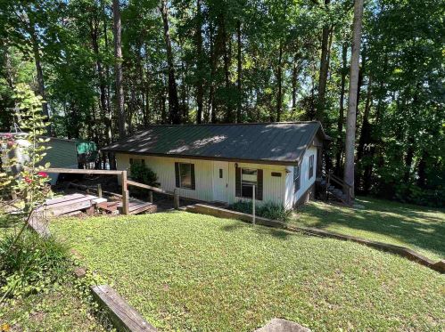 647 Loreau Trl, Lavonia, GA 30553-2725
