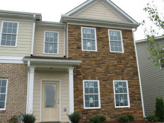 527 Pringle Dr, Suwanee, GA 30024-3095