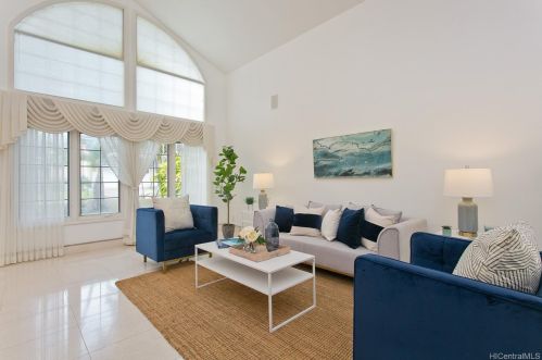 1011 Kiionioni Loop, Honolulu, HI 96816-4245