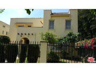 237 Berendo St, Los Angeles CA  90004-4786 exterior