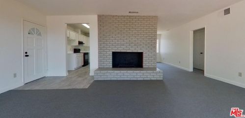 2569 Mt Vernon Ave, Riverside CA  92507-3202 exterior