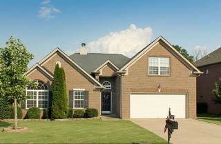 5018 Saint Ives Dr, Murfreesboro, TN 37128-2762