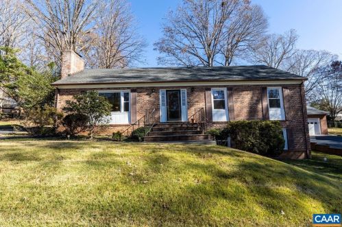 506 Westmoreland Ct, Charlottesville, VA 22901-1245