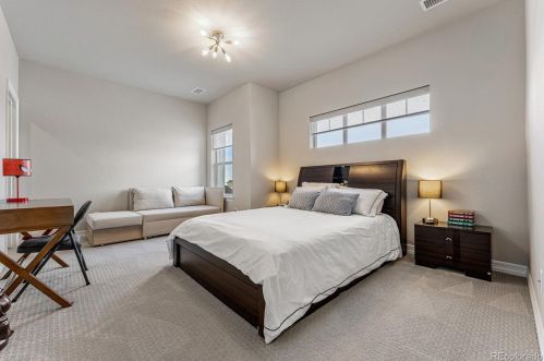 27760 Lakeview Dr, Aurora CO  80016 exterior