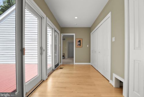 6976 Pindell School Rd, Fulton MD  20759-9712 exterior