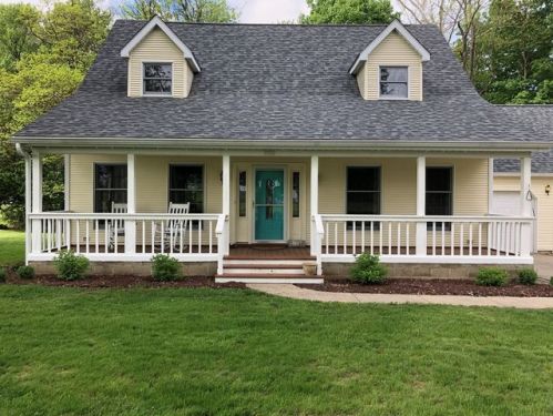 990 Gilchrist Dr, Terre Haute IN  47802-4770 exterior