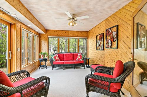 14145 Guthrie Ave, Saint Paul MN  55124-6752 exterior