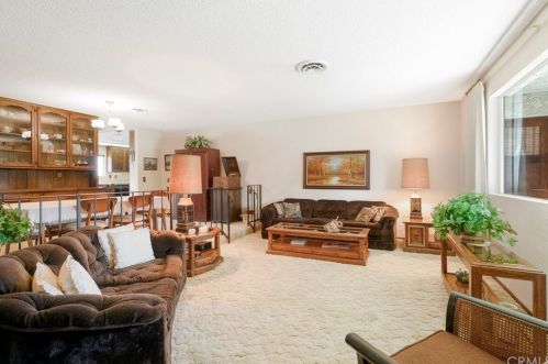 5313 Pinehurst Dr, Riverside, CA 92504-1339