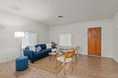 1673 8th St, Chico, CA 95928-4104