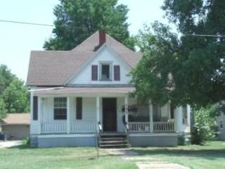759 Grant Ave, Springfield MO  65802-3933 exterior