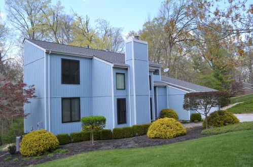 2937 Courtropes Ln, Cincinnati, OH 45244-3807