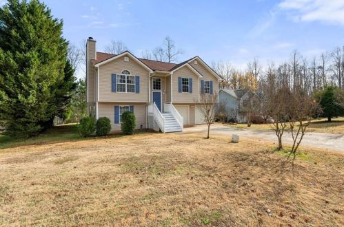 3814 Chase Dr, Gainesville, GA 30507-9114