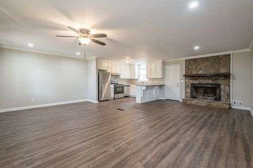 115 Victoria Sta, Holly Springs GA  30189-1468 exterior