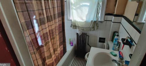 144 Kent St, Trenton NJ 08611-1018 exterior