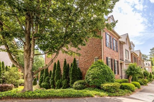 3528 Henderson Reserve, Atlanta GA  30341-6055 exterior