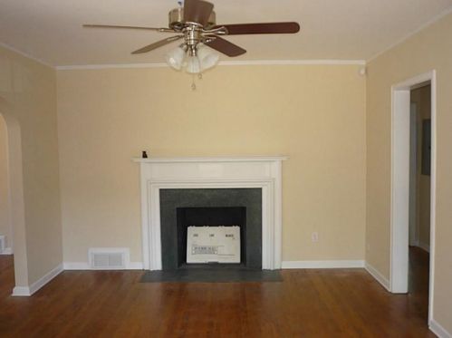 1380 Centra Villa Dr, Atlanta, GA 30311-3424