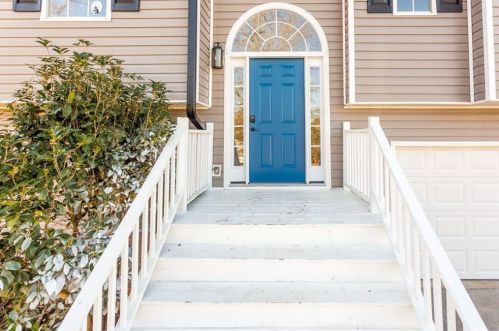 109 Arlington Ct, Newnan, GA 30263-2974