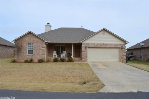 47 Eaglebrook Dr, Conway, AR 72032-8617