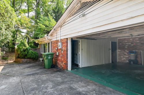3446 Hazelwood Dr, Atlanta GA  30345-2145 exterior