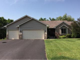 1386 156th Ln, Anoka, MN 55304-4562