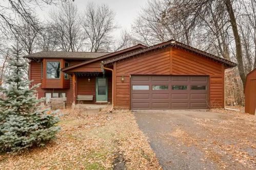 8655 Trail Haven Rd, Corcoran, MN 55340