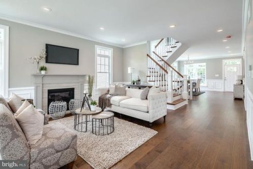 155 Wayne Ave, Tavistock, NJ 08033-1447