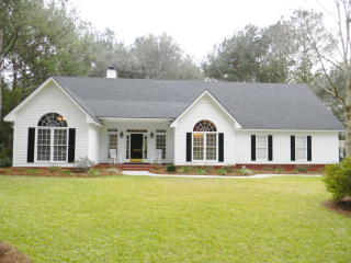 4605 Oak Arbor Dr, Valdosta, GA 31602-4900