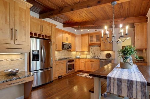 2310 Drew Valley Rd, Atlanta GA  30319-3922 exterior