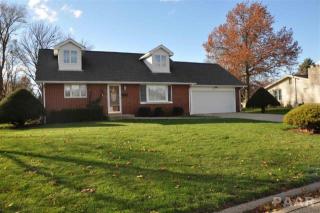 301 Kansas Ave, Mayfair, IL 61550-2635