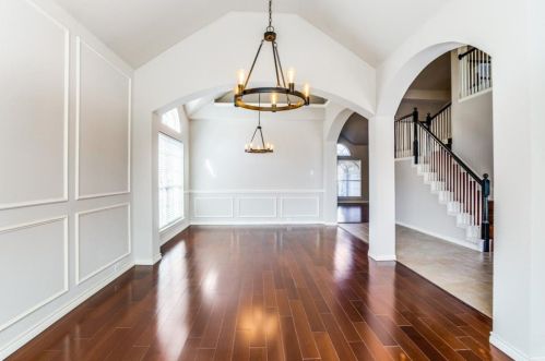 615 Dorchester Ln, Midlothian TX  76063-2887 exterior