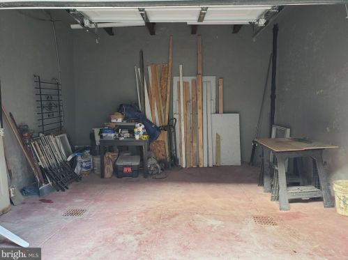 1813 19 St, Philadelphia PA  19146-1438 exterior