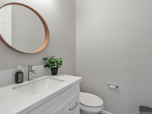 25520 Maple Pl, Denver CO  80230 exterior